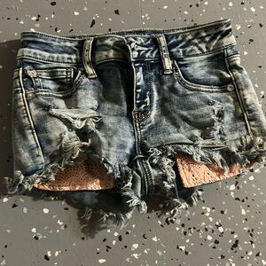 American Eagle distressed shorts with pink lace packets size 00 stretchy